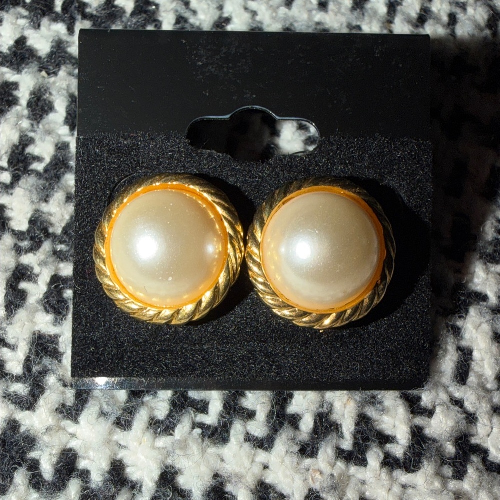 Gold and Cream Pearl Stud Earrings